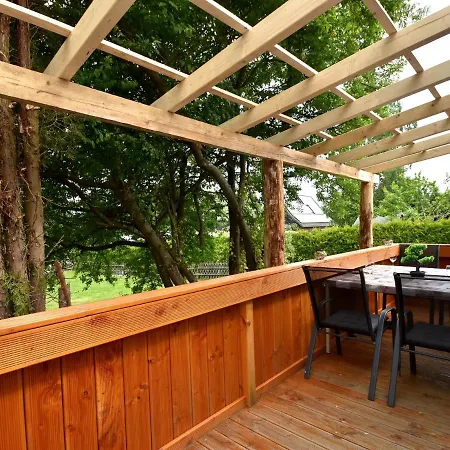 Spacious Holiday With Private Terrace